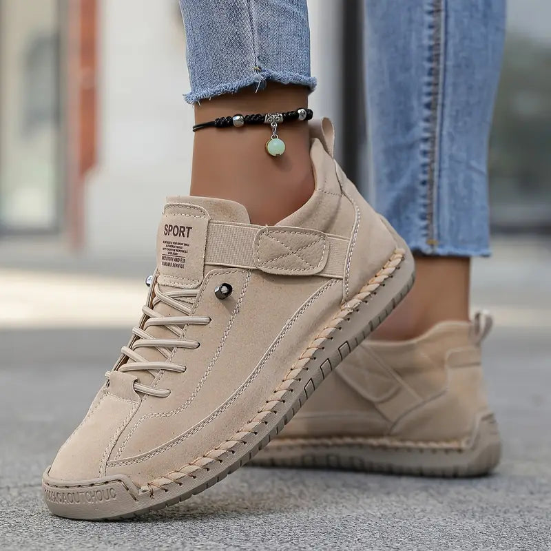 Lilly ™ | Comfortable Trainers with Support