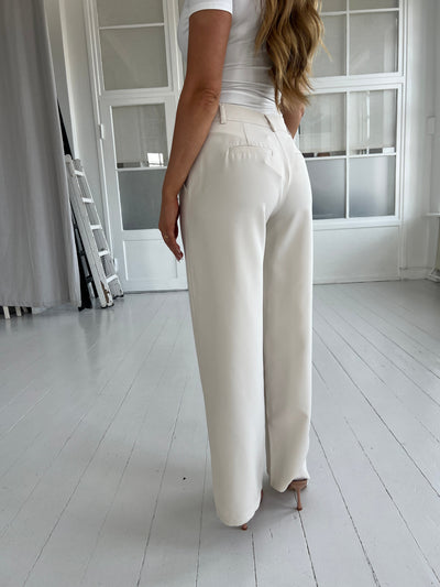 Eight™ Luxe Cream Trousers