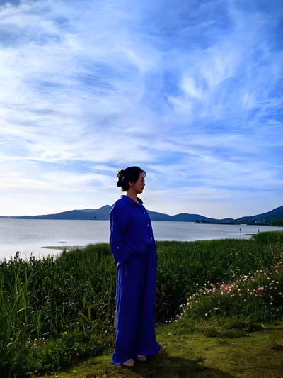 Lara ™ |  Linen Shirt Suit