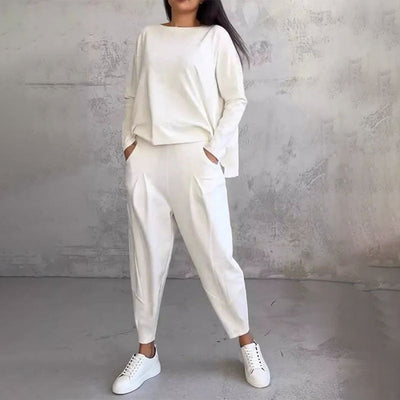 Miravo ™ Minimalist Two-Piece Set in Ivory